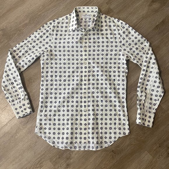 Alexander McQueen skull and clover print shirt - Picture 2 of 3